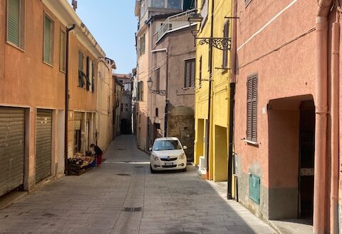 POGGIO – MONOLOCALE IN PIETRA NEL CENTRO STORICO