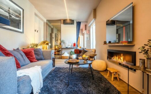 Attico Esclusivo con Terrazza – Completamente Arredato