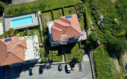 Appartamento su due piani in vendita