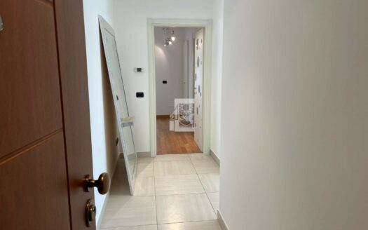 Arma di Taggia, all’interno del prestigioso condominio       “I Gerani”